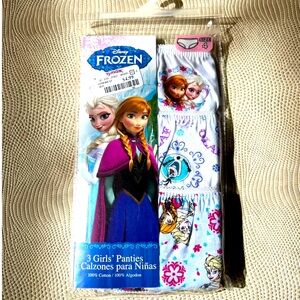 ❄️❄️ Disney Frozen Package of 3 Girls’ Panties (NWT) ❄️❄️